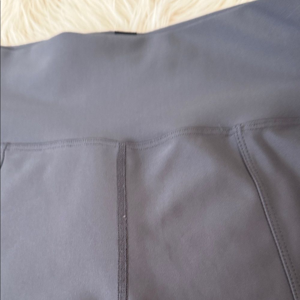 Peloton Charcoal High-Rise Leggings Size Large - Picture 7 of 9